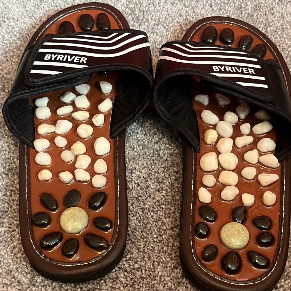 New reflexology Sandles. Helps detox.